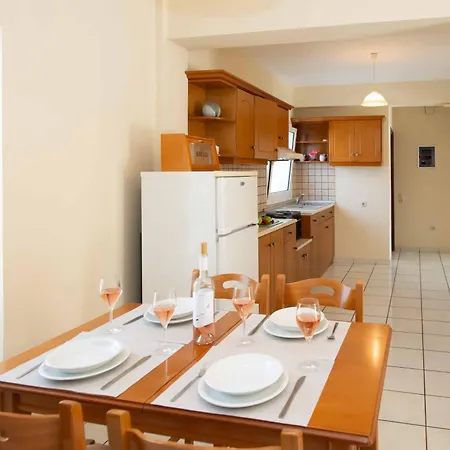 Lea Family Apartamento Kassiopi